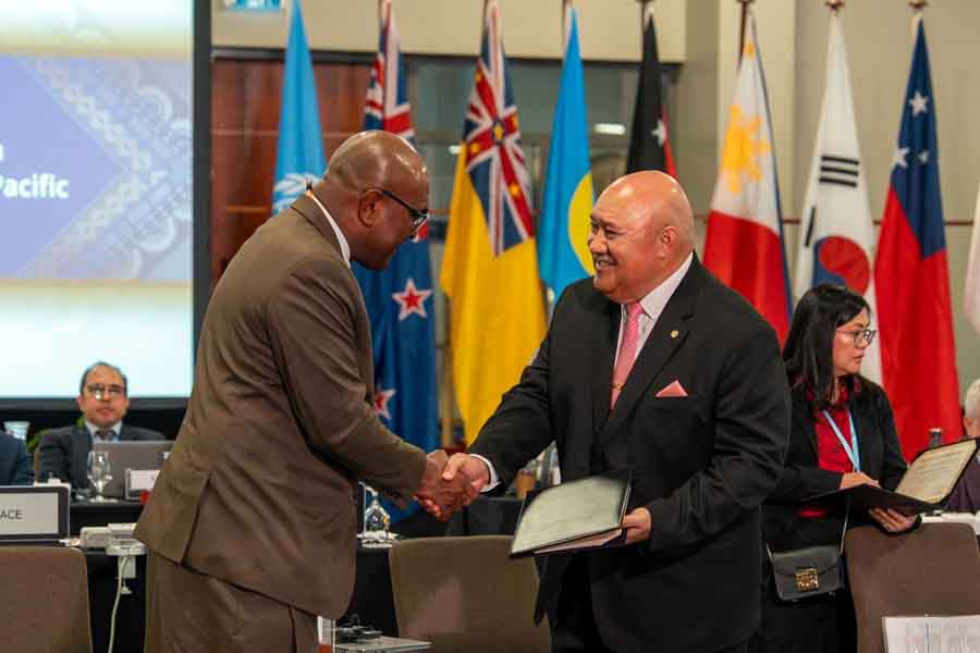 award-ceremony-trachoma-elimination-fiji