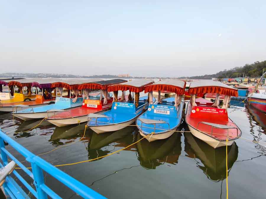 Madhya Pradesh Introduces Eco-Friendly ‘Shikara’ Experience on Bhopal’s Upper&nbsp;Lake